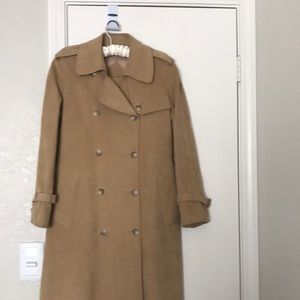 Beige Ultrasuede Heavy All Weather Trench Coat. Excellent Condition